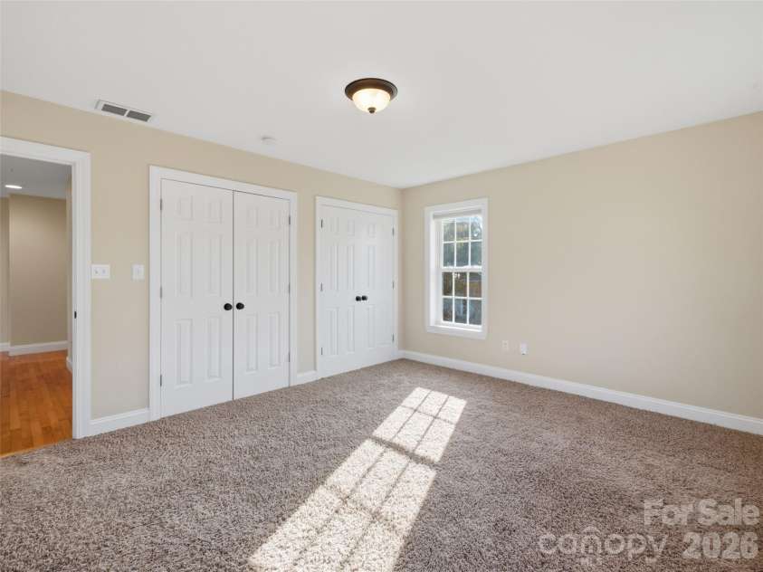 92 Middlemont Avenue, Asheville, NC 28806.  MLS# CAR4334470, YatesRealty ID 21159. So much sun here