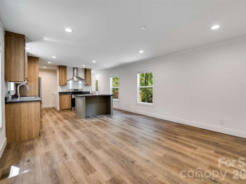 75 Windswept Lane, Hayesville, NC 28904.  MLS# CAR4320566, YatesRealty ID 2116. 