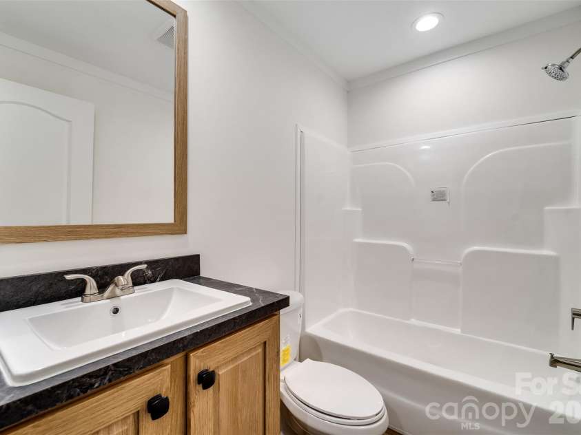 75 Windswept Lane, Hayesville, NC 28904.  MLS# CAR4320566, YatesRealty ID 2116. 