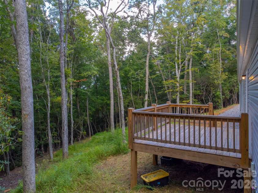 75 Windswept Lane, Hayesville, NC 28904.  MLS# CAR4320566, YatesRealty ID 2116. 