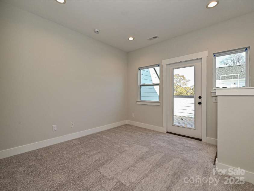 1211 34th Street, Charlotte, NC 28205.  MLS# CAR4139004, YatesRealty ID 21161. Rec Room