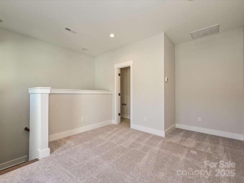 1211 34th Street, Charlotte, NC 28205.  MLS# CAR4139004, YatesRealty ID 21161. Rec Room