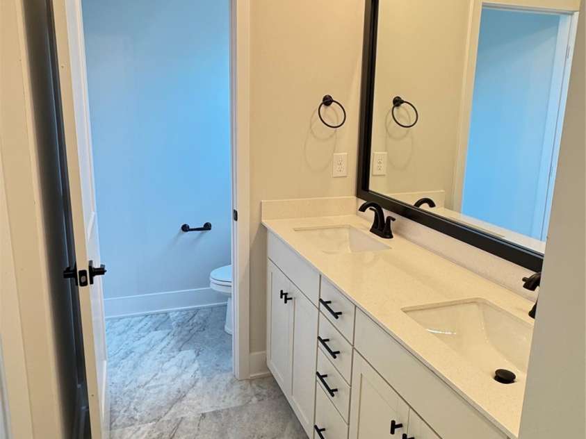 155 Swinford Drive, Salisbury, NC 28144.  MLS# CAR4343037, YatesRealty ID 21161. 