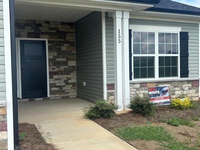 155 Swinford Drive, Salisbury, NC 28144.  MLS# CAR4343037, YatesRealty ID 21161. 