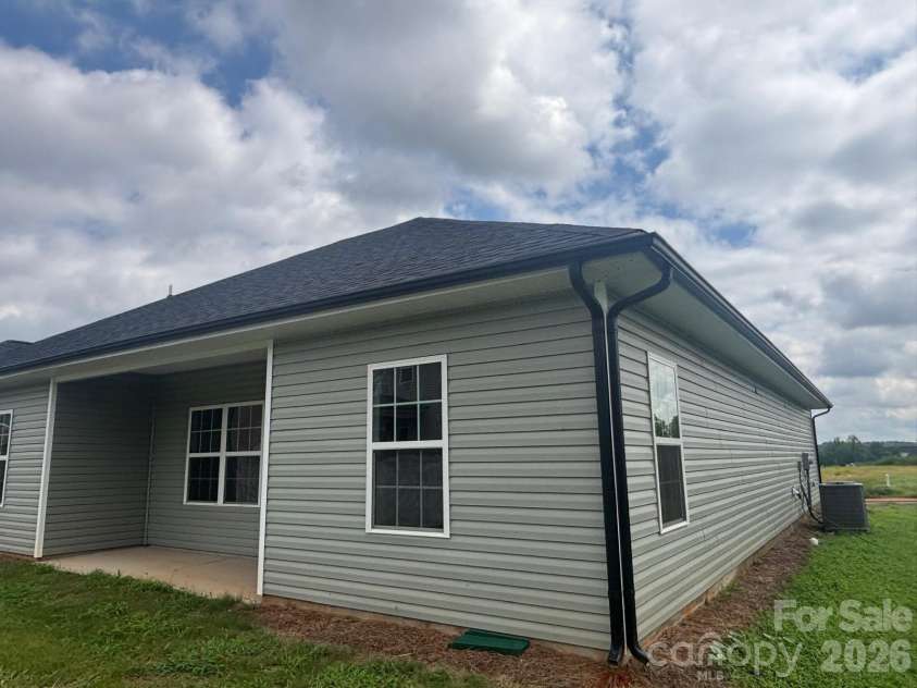 155 Swinford Drive, Salisbury, NC 28144.  MLS# CAR4343037, YatesRealty ID 21161. 