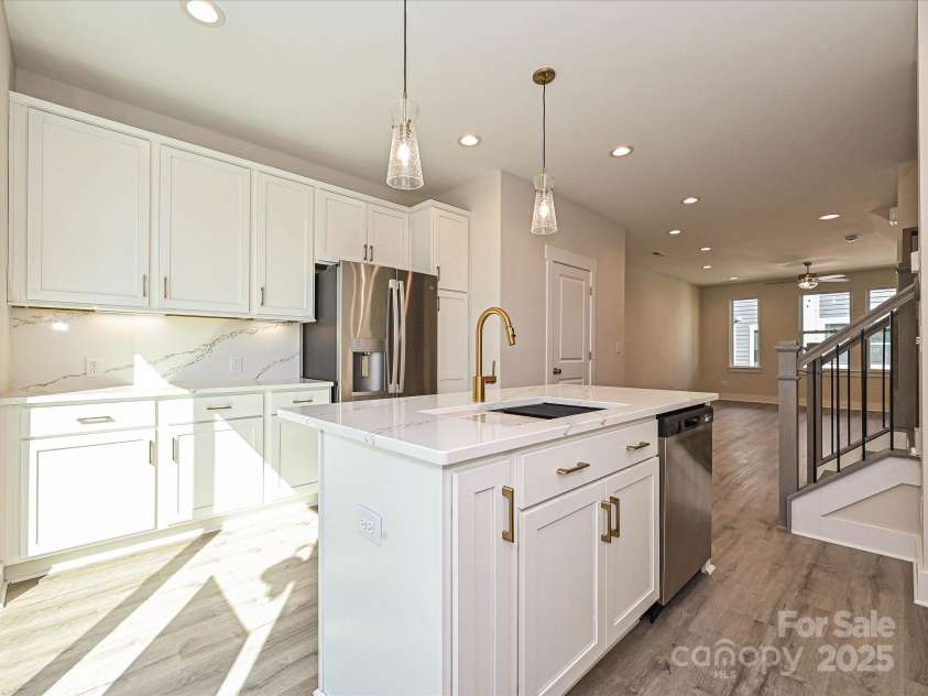 1217 34th Street, Charlotte, NC 28205.  MLS# CAR4139009, YatesRealty ID 21162. Kitchen