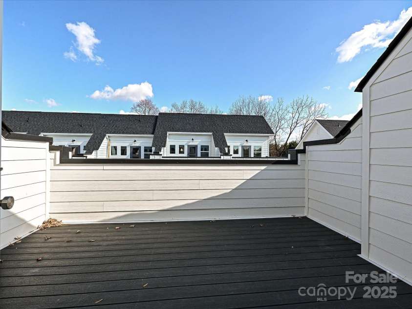 1217 34th Street, Charlotte, NC 28205.  MLS# CAR4139009, YatesRealty ID 21162. Rooftop Terrace