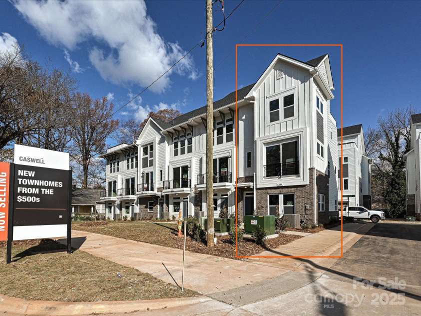 1219 34th Street, Charlotte, NC 28205.  MLS# CAR4139010, YatesRealty ID 21163. 