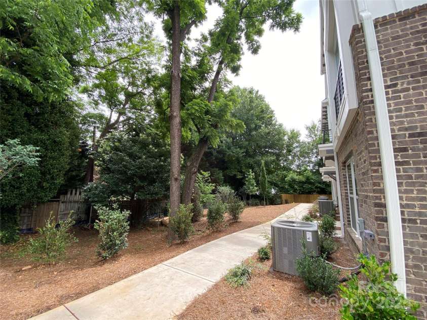 1219 34th Street, Charlotte, NC 28205.  MLS# CAR4139010, YatesRealty ID 21163. 