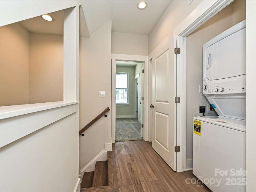 1219 34th Street, Charlotte, NC 28205.  MLS# CAR4139010, YatesRealty ID 21163. Laundry