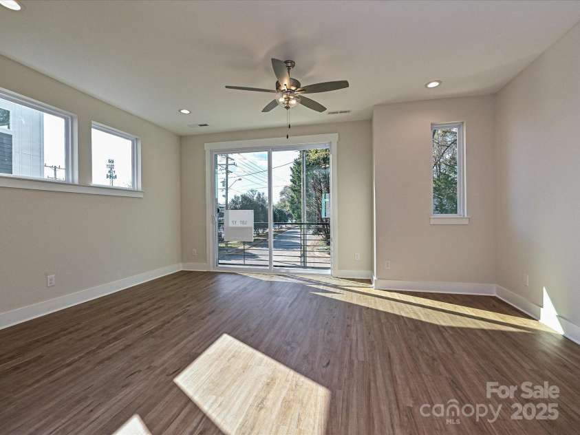 1219 34th Street, Charlotte, NC 28205.  MLS# CAR4139010, YatesRealty ID 21163. Living