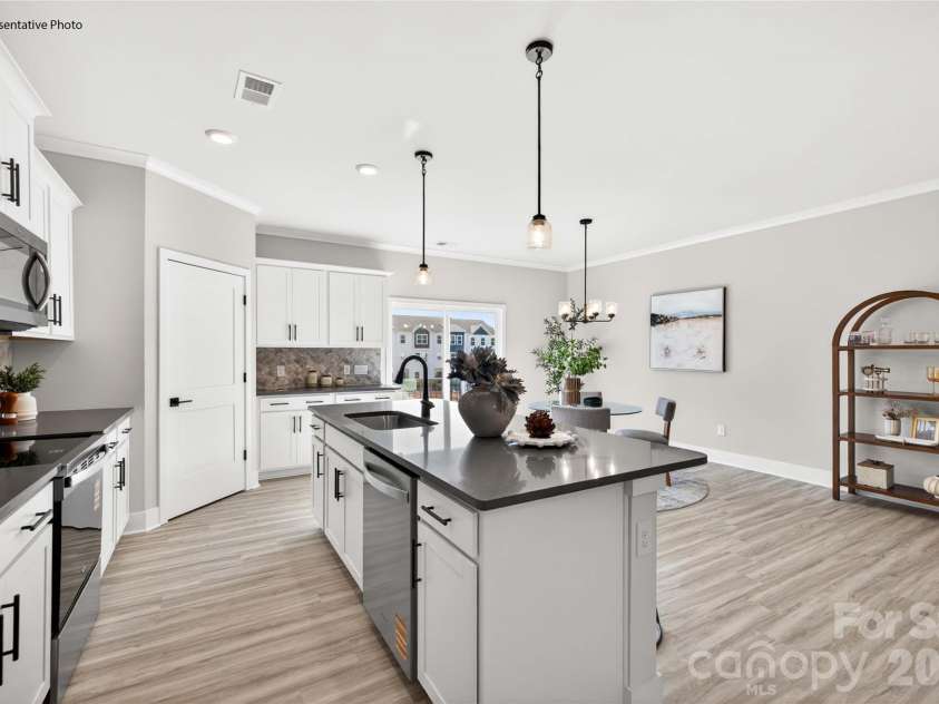 226 Morehouse Avenue, Mooresville, NC 28117.  MLS# CAR4377920, YatesRealty ID 21163. 