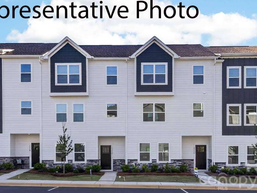 226 Morehouse Avenue, Mooresville, NC 28117.  MLS# CAR4377923, YatesRealty ID 21163. 