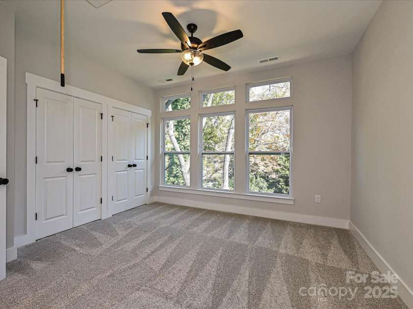 1419 Collier Walk Alley, Charlotte, NC 28205.  MLS# CAR4197769, YatesRealty ID 21164. Premier Bedroom