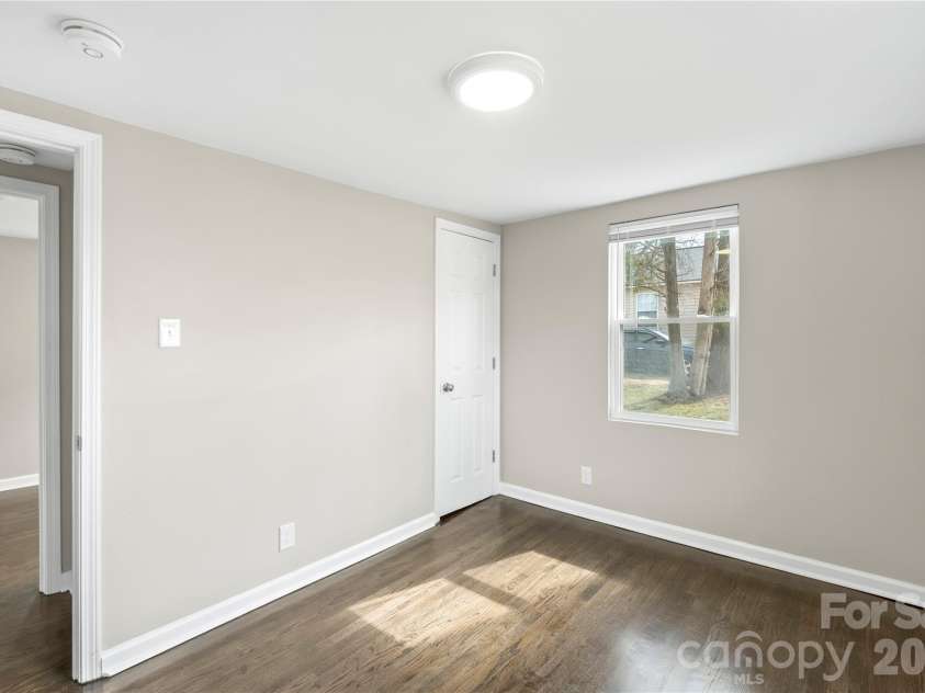 419 Lige Street, Rock Hill, SC 29730.  MLS# CAR4353859, YatesRealty ID 21164. 