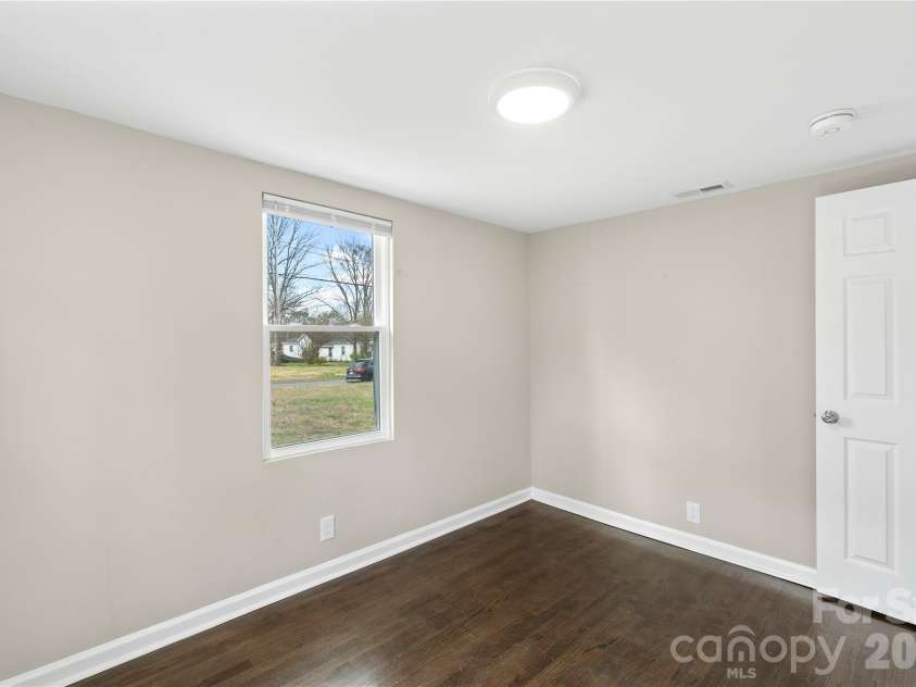 419 Lige Street, Rock Hill, SC 29730.  MLS# CAR4353859, YatesRealty ID 21164. 