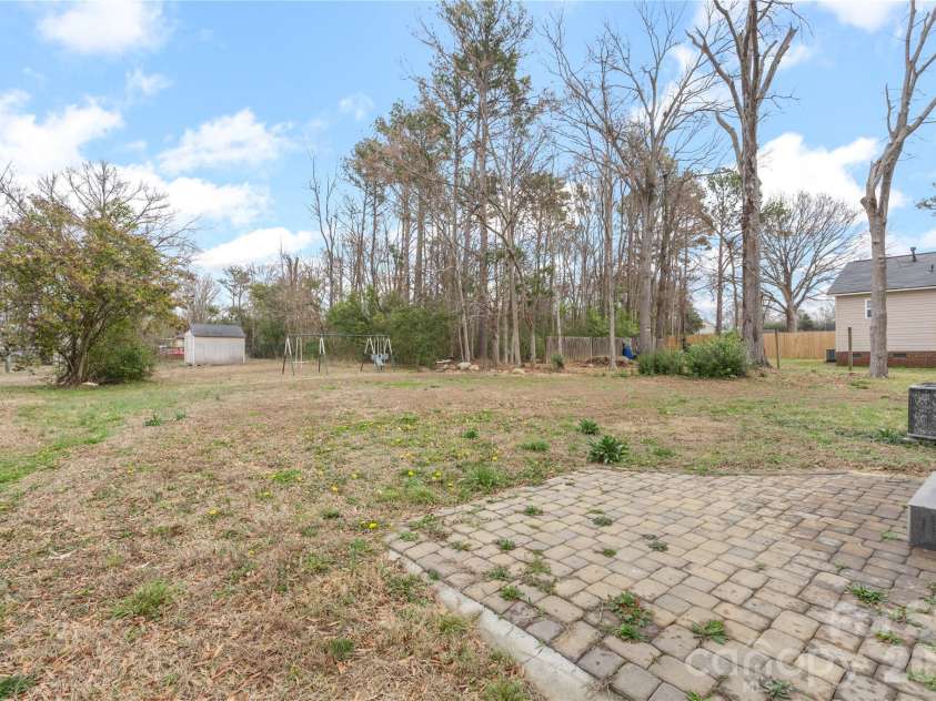 419 Lige Street, Rock Hill, SC 29730.  MLS# CAR4353859, YatesRealty ID 21164. 
