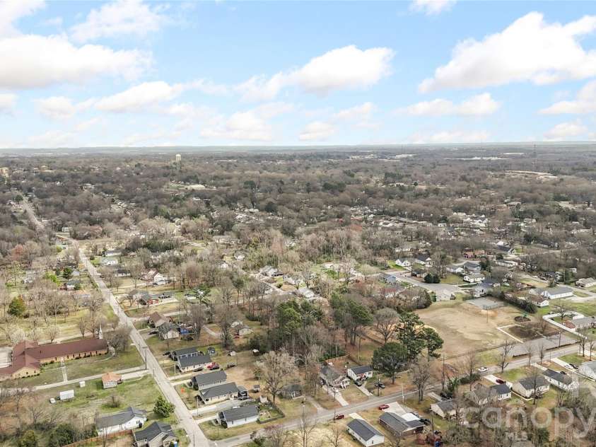 419 Lige Street, Rock Hill, SC 29730.  MLS# CAR4353859, YatesRealty ID 21164. 