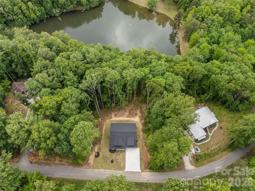 16 Forest Drive, Travelers Rest, SC 29690.  MLS# CAR4315401, YatesRealty ID 21165. 