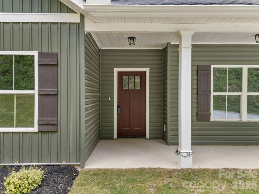 16 Forest Drive, Travelers Rest, SC 29690.  MLS# CAR4315401, YatesRealty ID 21165. 