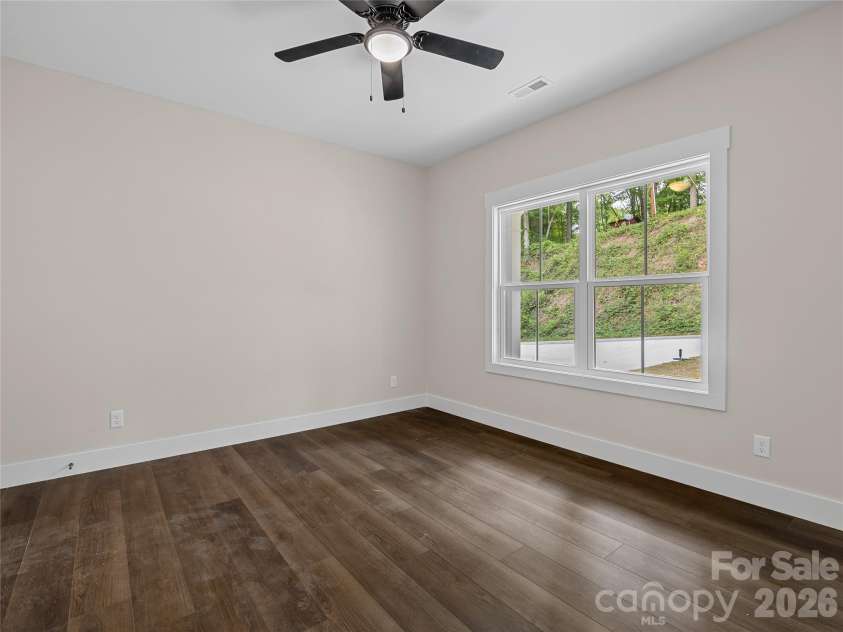 16 Forest Drive, Travelers Rest, SC 29690.  MLS# CAR4315401, YatesRealty ID 21165. 