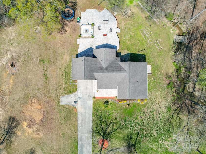 605 Allen Way, Indian Trail, NC 28079.  MLS# CAR4239096, YatesRealty ID 21166. 