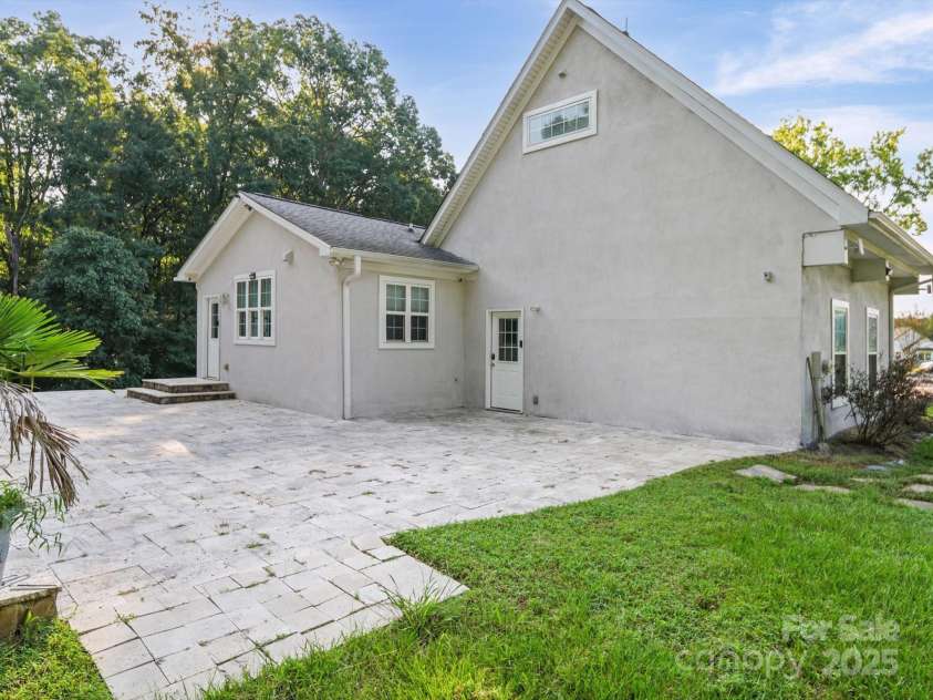 605 Allen Way, Indian Trail, NC 28079.  MLS# CAR4239096, YatesRealty ID 21166. 