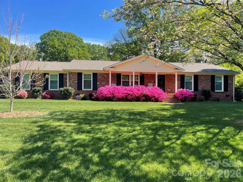 5022 Cheviot Road, Charlotte, NC 28269.  MLS# CAR4367685, YatesRealty ID 21167. 