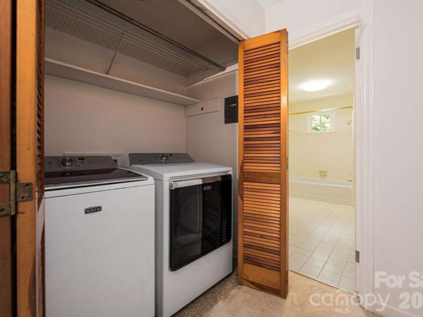 5022 Cheviot Road, Charlotte, NC 28269.  MLS# CAR4367685, YatesRealty ID 21167. 