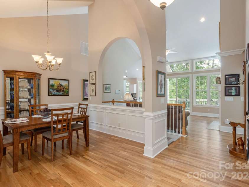 109 Trumpet Lane, Asheville, NC 28803.  MLS# CAR4141023, YatesRealty ID 21168. 