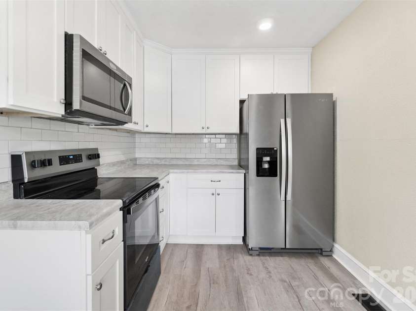 442 Spring Street, Albemarle, NC 28001.  MLS# CAR4379168, YatesRealty ID 21168. 