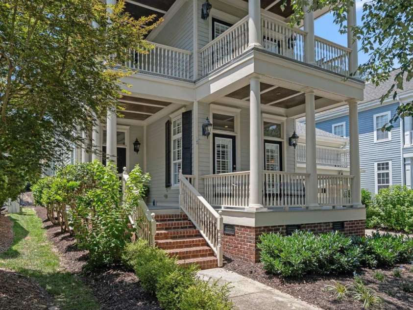 202 Caldwell Lane, Davidson, NC 28036.  MLS# CAR4269937, YatesRealty ID 21169. 