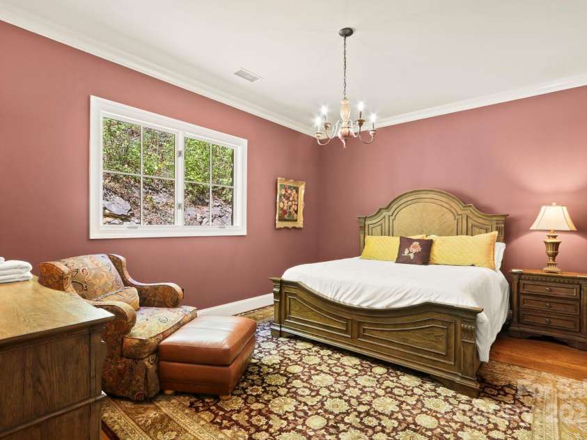 5742 NC Highway 194 None, Banner Elk, NC 28604.  MLS# CAR4309269, YatesRealty ID 2117. Second-level suite 4 (with Jack-n-Jill bath)