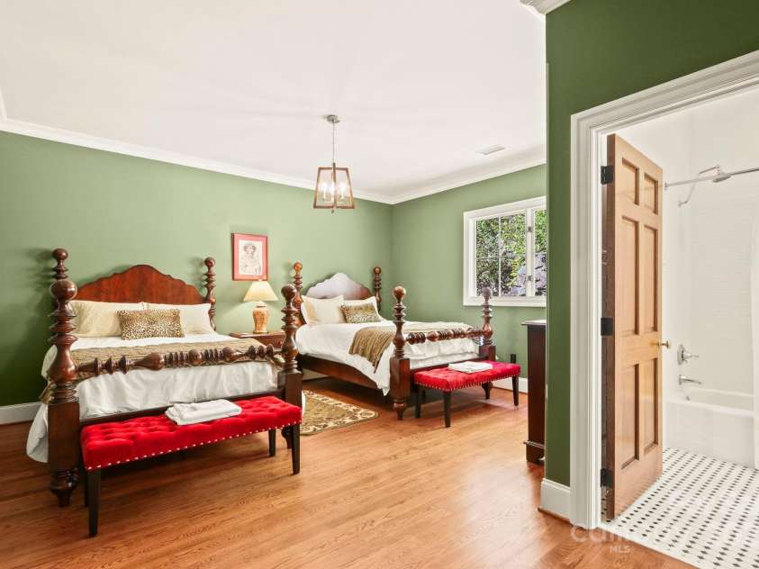 5742 NC Highway 194 None, Banner Elk, NC 28604.  MLS# CAR4309269, YatesRealty ID 2117. Second-level suite 5 (with Jack-n-Jill bath)