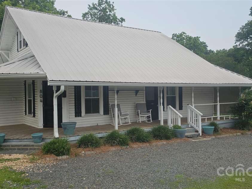 804 Main Street, Oakboro, NC 28129.  MLS# CAR4265244, YatesRealty ID 21170. 