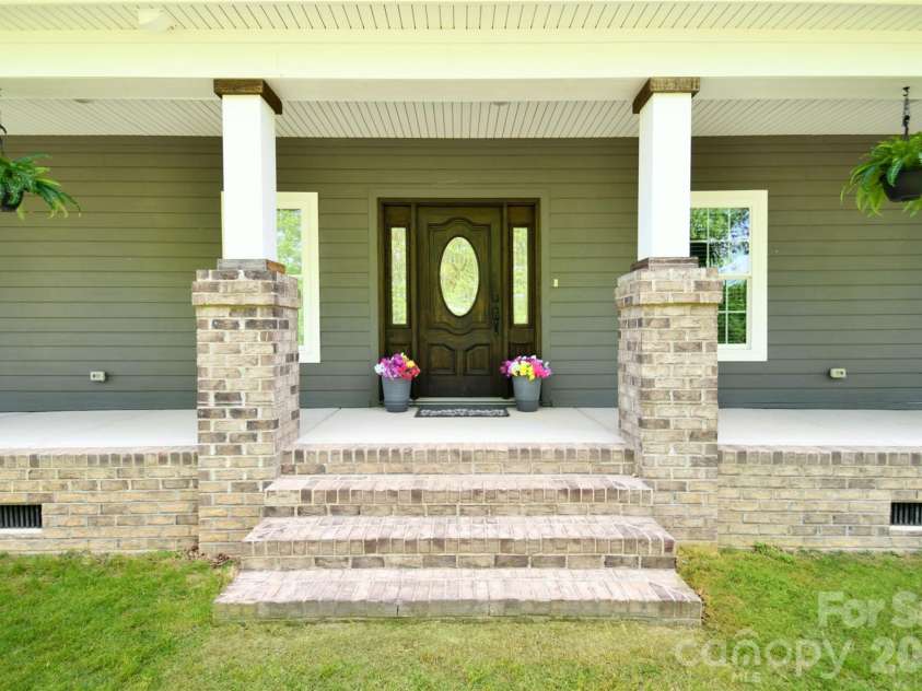 36276 Vick Road, New London, NC 28127.  MLS# CAR4376882, YatesRealty ID 21171. 