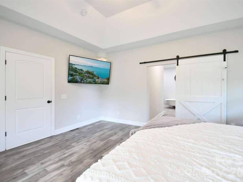 36276 Vick Road, New London, NC 28127.  MLS# CAR4376882, YatesRealty ID 21171. 