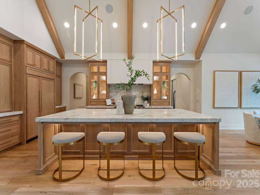 15037 June Washam Road, Davidson, NC 28036.  MLS# CAR4268834, YatesRealty ID 21172. Kitchen