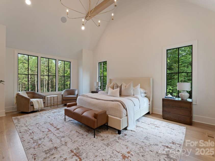 15037 June Washam Road, Davidson, NC 28036.  MLS# CAR4268834, YatesRealty ID 21172. Primary Bedroom