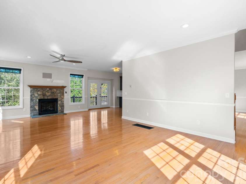 224 Rivercrest Boulevard, Arden, NC 28704.  MLS# CAR4315360, YatesRealty ID 21173. 
