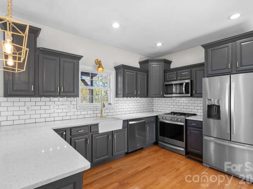 224 Rivercrest Boulevard, Arden, NC 28704.  MLS# CAR4315360, YatesRealty ID 21173. 