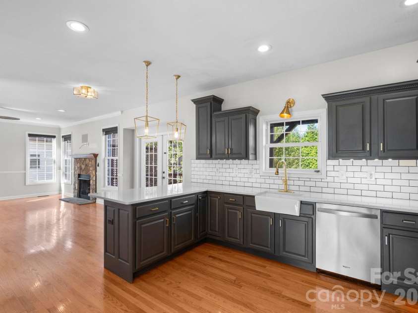224 Rivercrest Boulevard, Arden, NC 28704.  MLS# CAR4315360, YatesRealty ID 21173. 