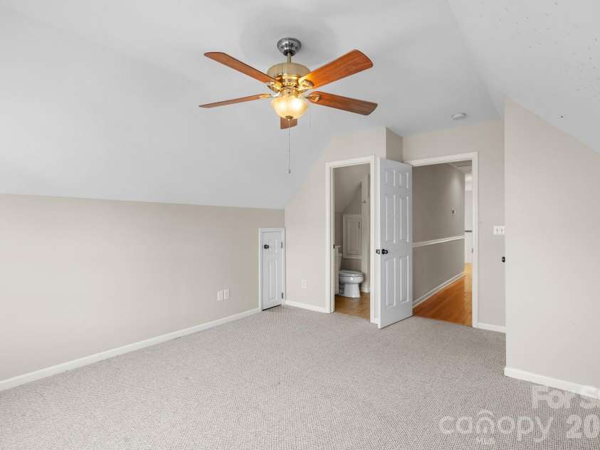 224 Rivercrest Boulevard, Arden, NC 28704.  MLS# CAR4315360, YatesRealty ID 21173. 