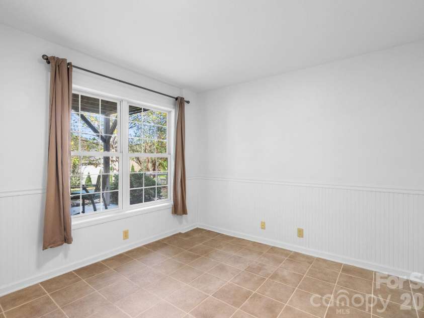 224 Rivercrest Boulevard, Arden, NC 28704.  MLS# CAR4315360, YatesRealty ID 21173. 