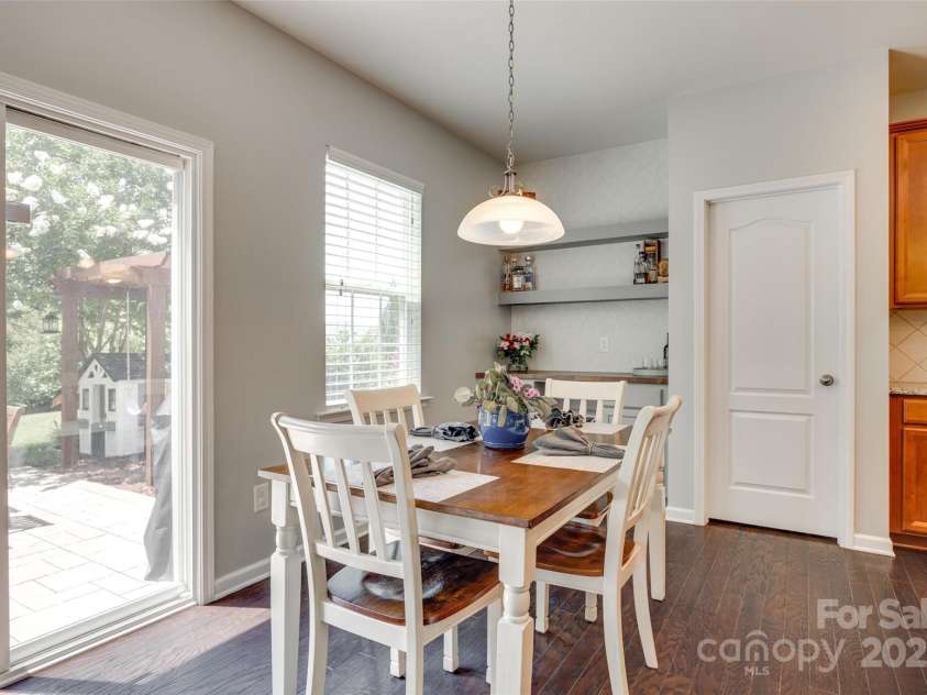 7930 Kelburn Lane, Charlotte, NC 28273.  MLS# CAR4263205, YatesRealty ID 21174. 