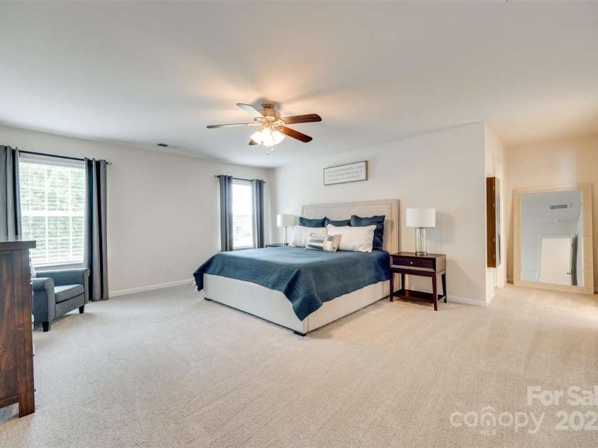 7930 Kelburn Lane, Charlotte, NC 28273.  MLS# CAR4263205, YatesRealty ID 21174. 