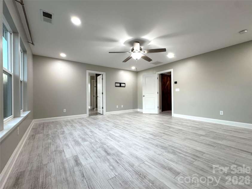 4243 Island Fox Lane, Denver, NC 28037.  MLS# CAR4354907, YatesRealty ID 21175. Primary Bedroom on Upper Level