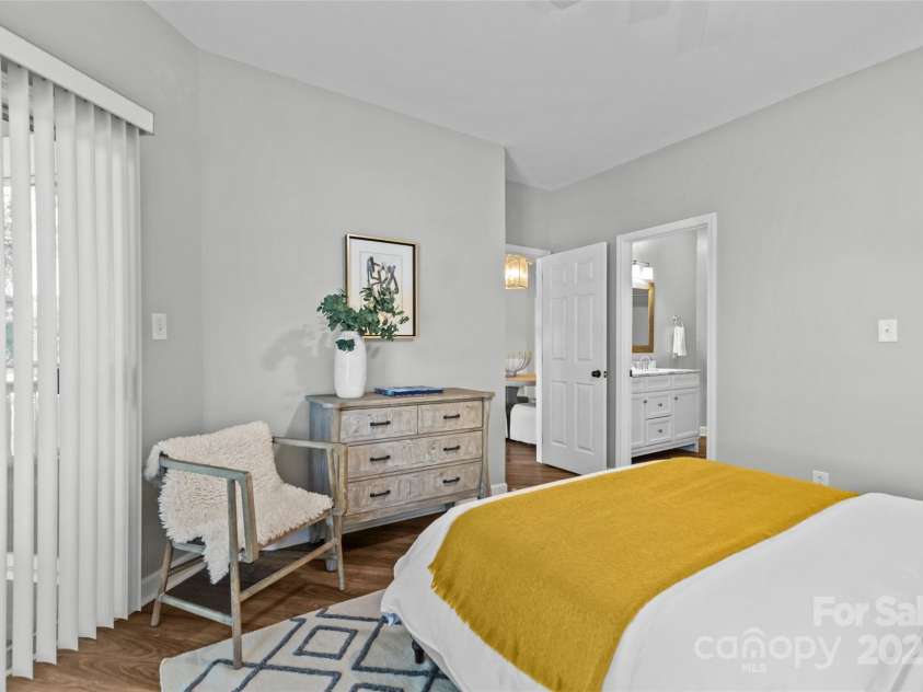 7845 Village Harbor Drive, Cornelius, NC 28031.  MLS# CAR4268319, YatesRealty ID 21175. 