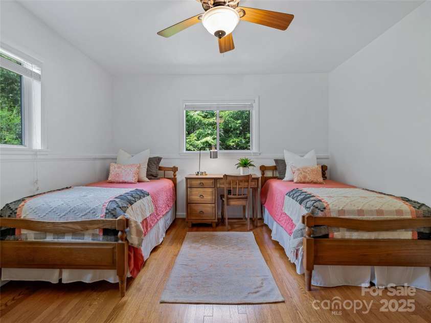 29 Robinhood Road, Asheville, NC 28804.  MLS# CAR4202474, YatesRealty ID 21176. Bedroom #4