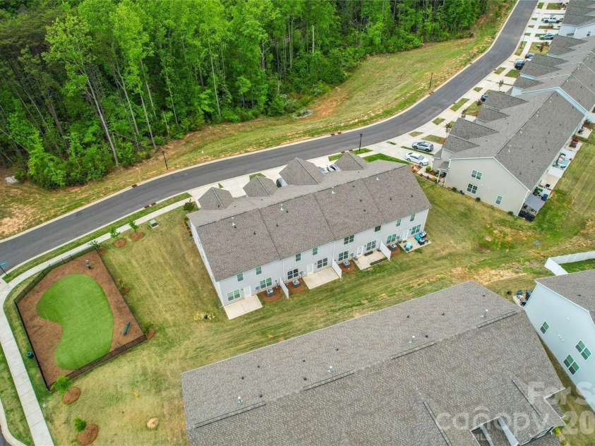 4398 Bronze Boulevard, Sherrills Ford, NC 28673.  MLS# CAR4373325, YatesRealty ID 21176. 